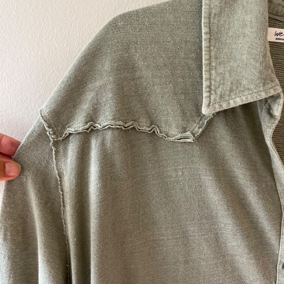 Free People Sz M Oversized Sahrah Star Shirt Green Olive V Neck Linen Blend - Picture 7 of 15